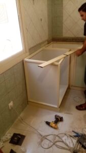 معلم تركيب مطابخ جده