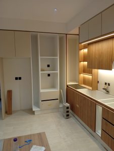 معلم نجارة لفك وتركيب المطابخ بخدمة فورية