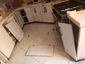 معلم نجار تصليح مطابخ جدة